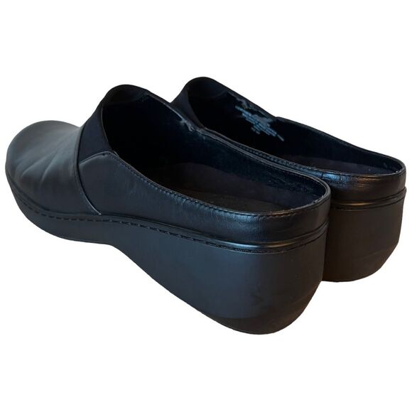 Easy Spirit black leather clogs women’s size 10 - Picture 6 of 15